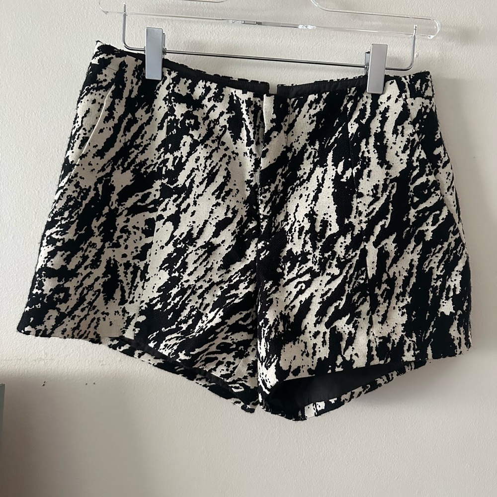 Rag & Bone High Waist Black and Cream Shorts